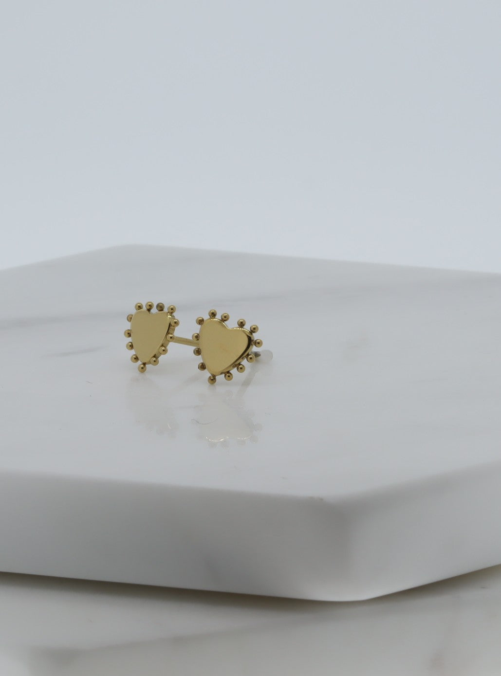 Heart stud earrings - Anya Collection