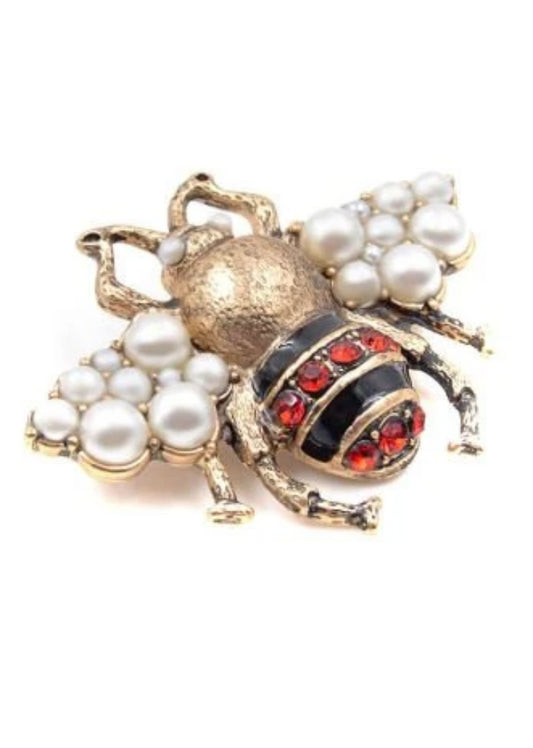 Bee Pin, Gold Hard Enamel Honeybee Pin Badge,Insect Pin, Lapel Collar Pin, Animal Pins, Best Friend Gift Nature Animal, Bee brooch - - Anya Collection