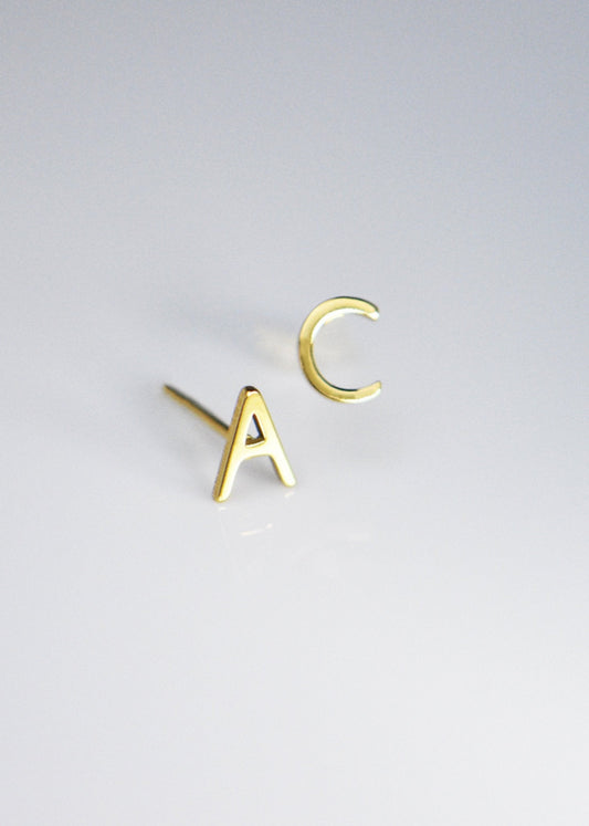 Gold Initial Stud Earrings, Initial Earrings, Name Letter Earrings, Monogram Earrings, Initial Alphabet Earrings Posts Dainty earrings - Anya Collection