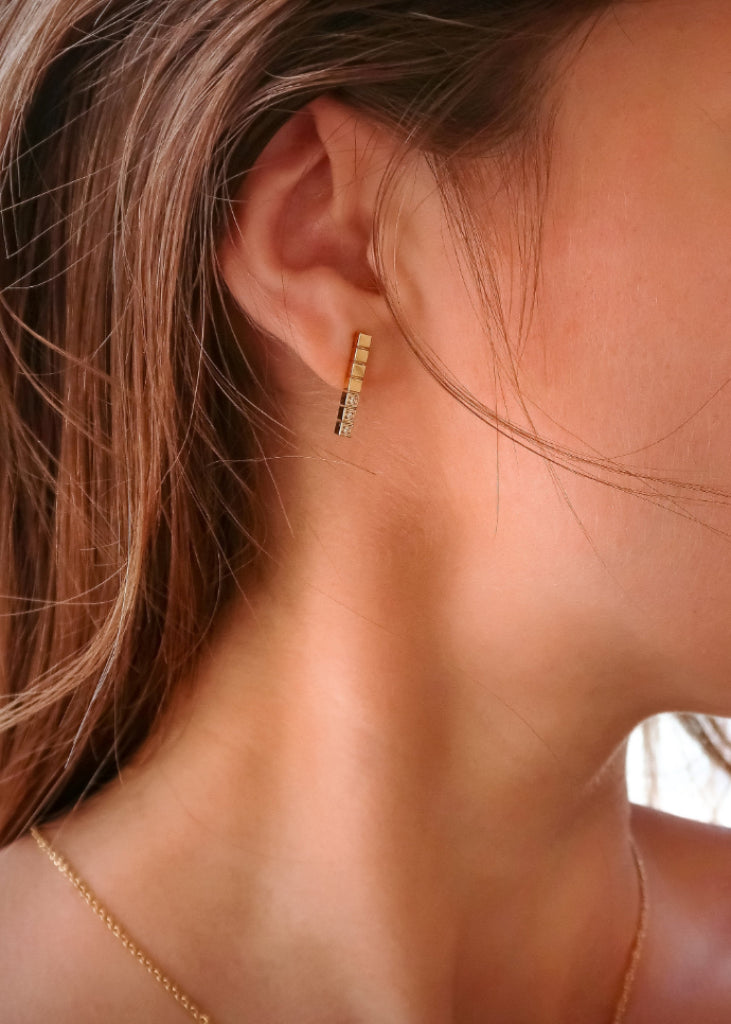 Gold Bar Earrings โ Anya Collection