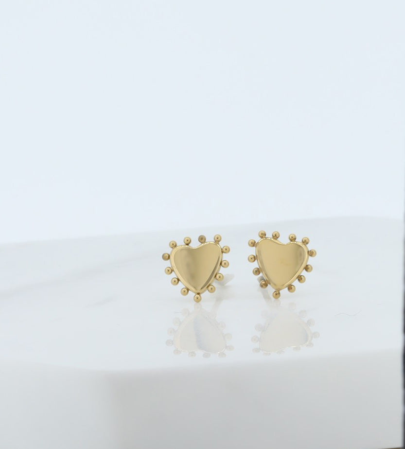 Heart stud earrings - Anya Collection