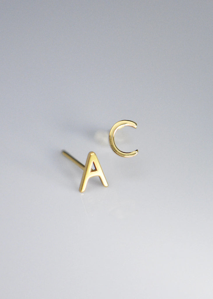 Gold Initial Stud Earrings, Initial Earrings, Name Letter Earrings, Monogram Earrings, Initial Alphabet Earrings Posts Dainty earrings - Anya Collection